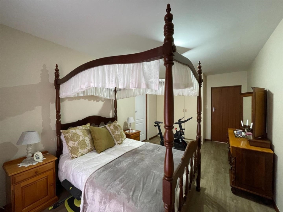 4 Bedroom Property for Sale in Tergniet Western Cape